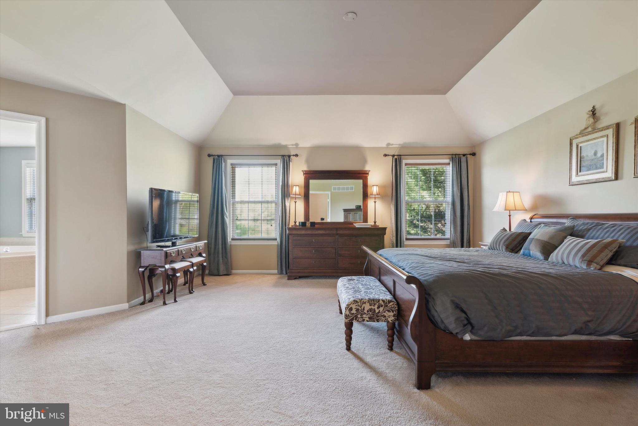 CHESTNUT WOODS - Residential