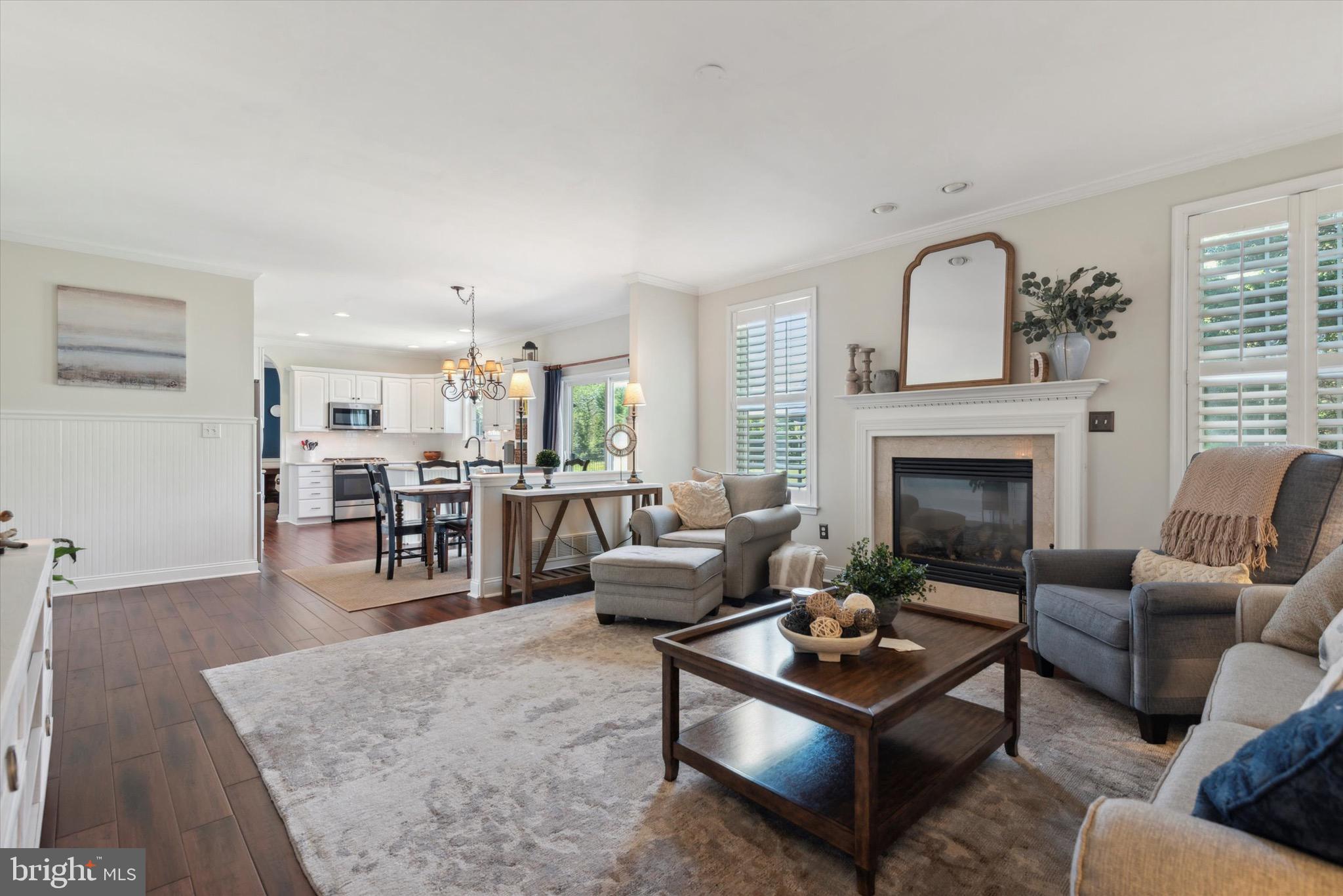 CHESTNUT WOODS - Residential