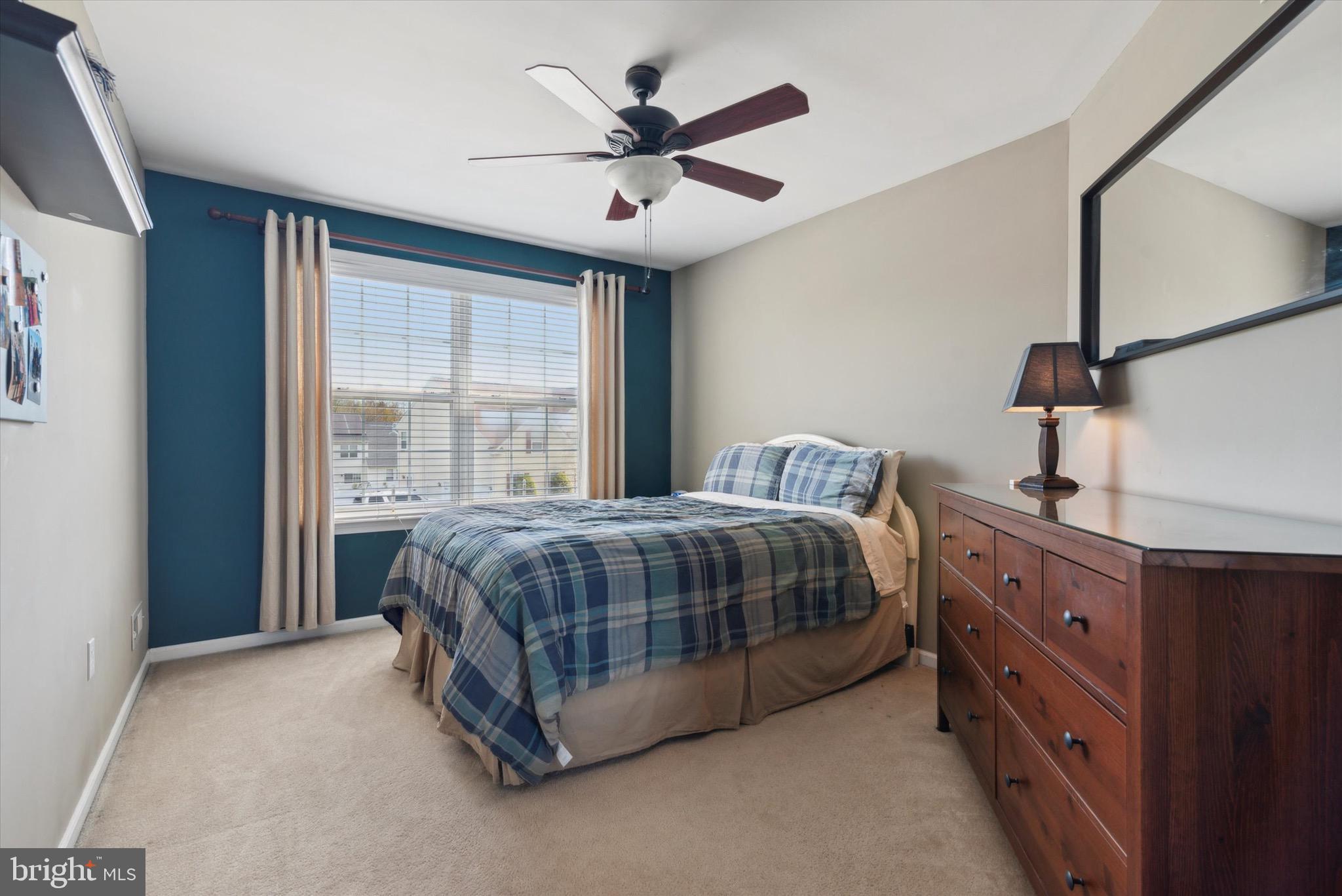 CHESTNUT WOODS - Residential