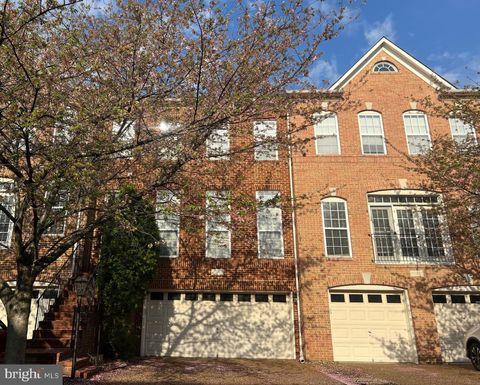 21893 SCHENLEY TERRACE BROADLANDS VA 20148