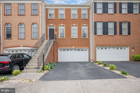 205 MISTY POND TERRACE PURCELLVILLE VA 20132
