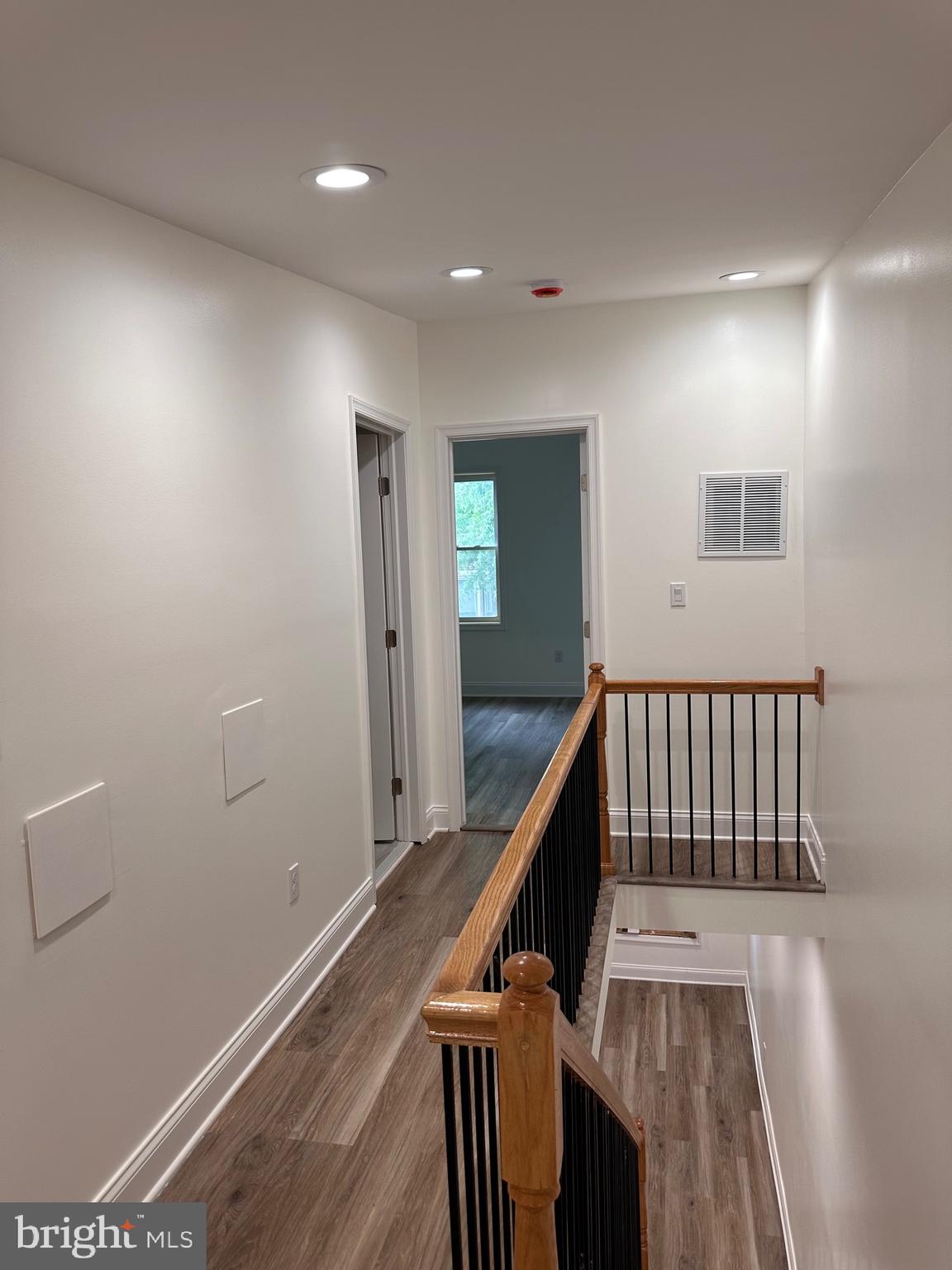 BARCLAY - GREENMOUNT - Residential Lease