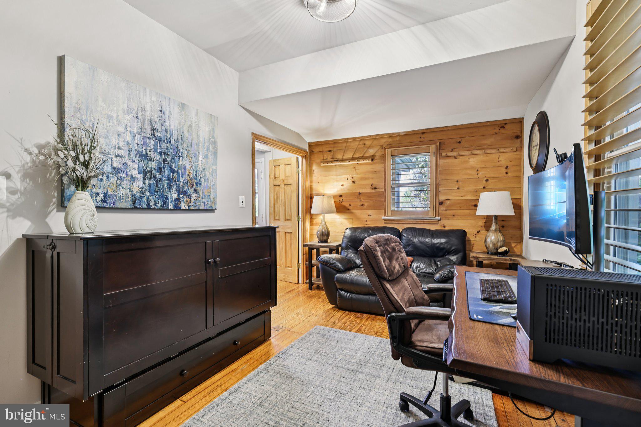 WOODLAND - Residential