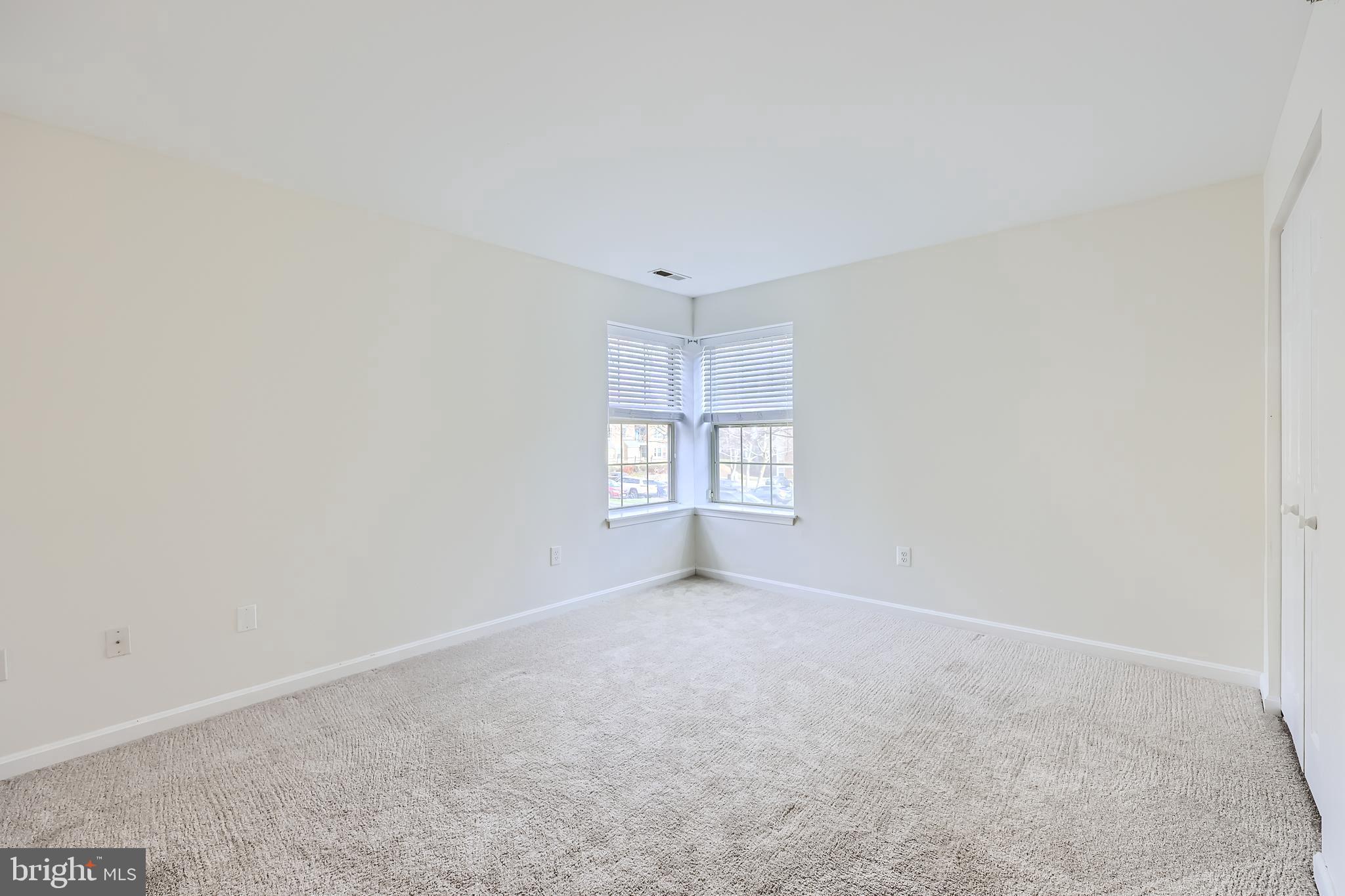 THE POINTE - Residential