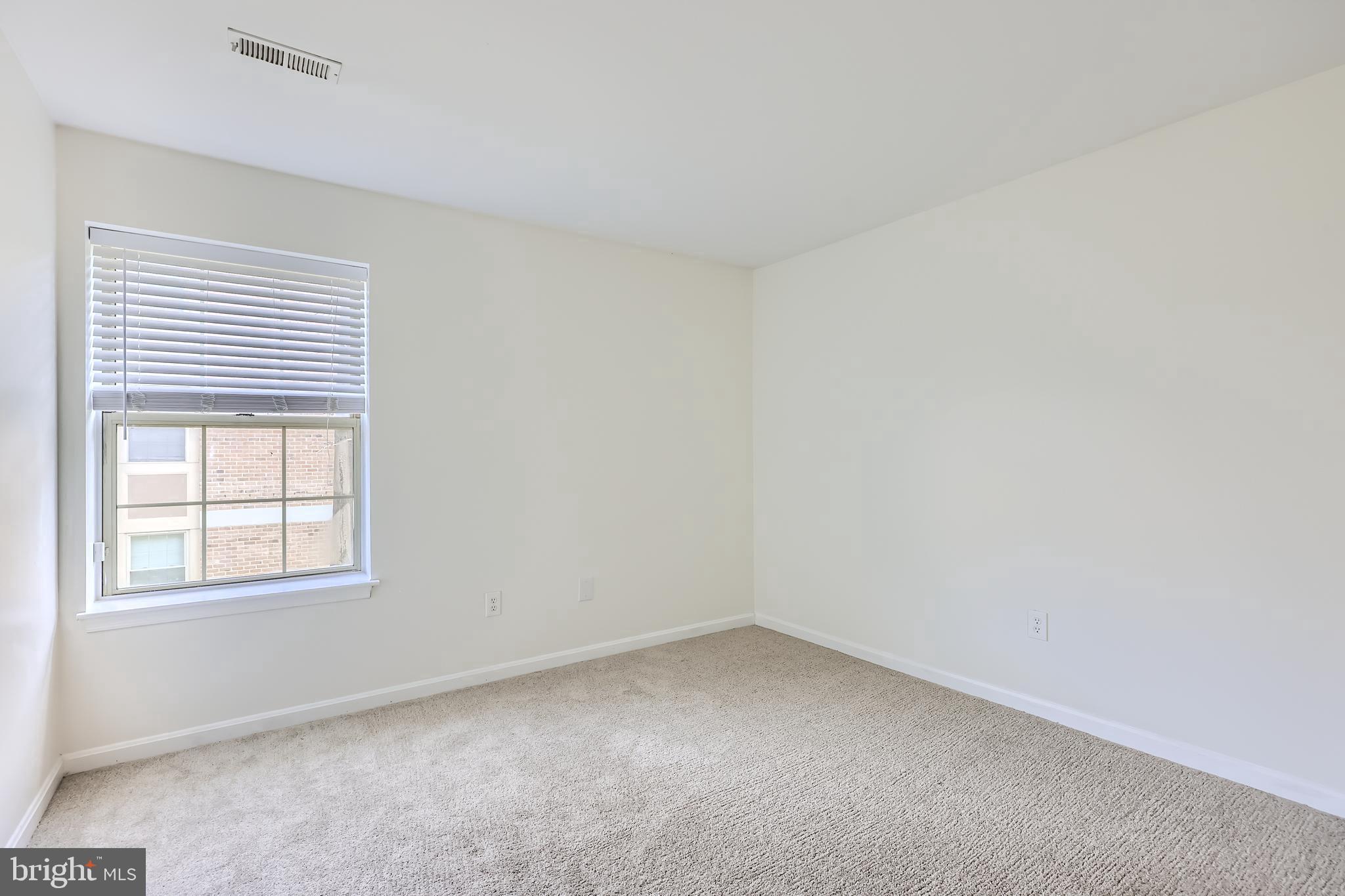 THE POINTE - Residential