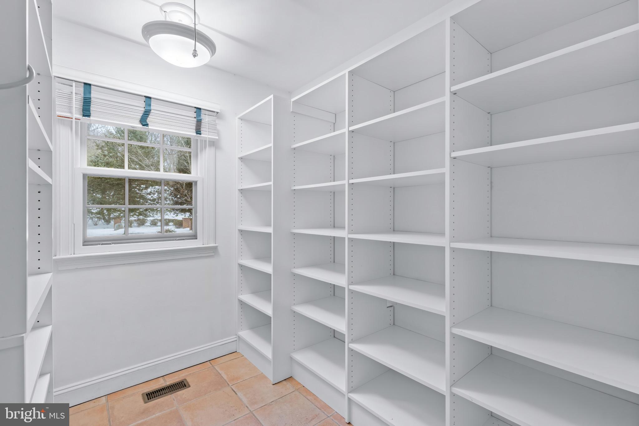 GREENSPRING VALLEY - Residential