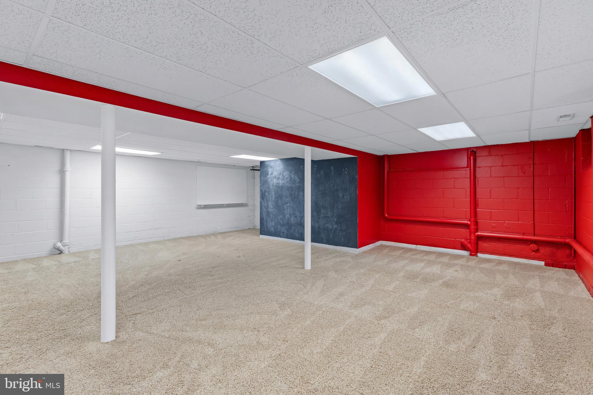 GREENSPRING VALLEY - Residential