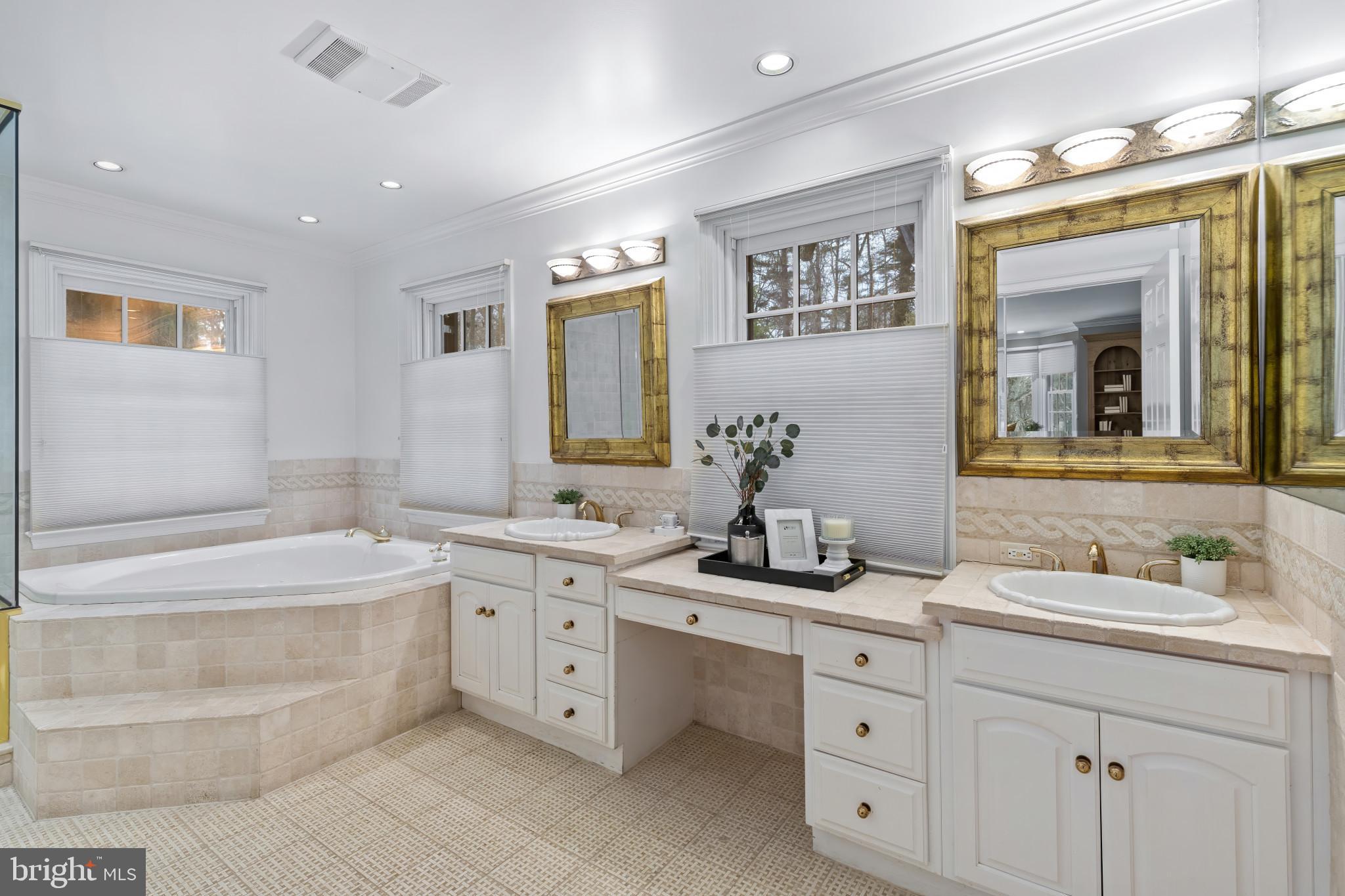 GREENSPRING VALLEY - Residential