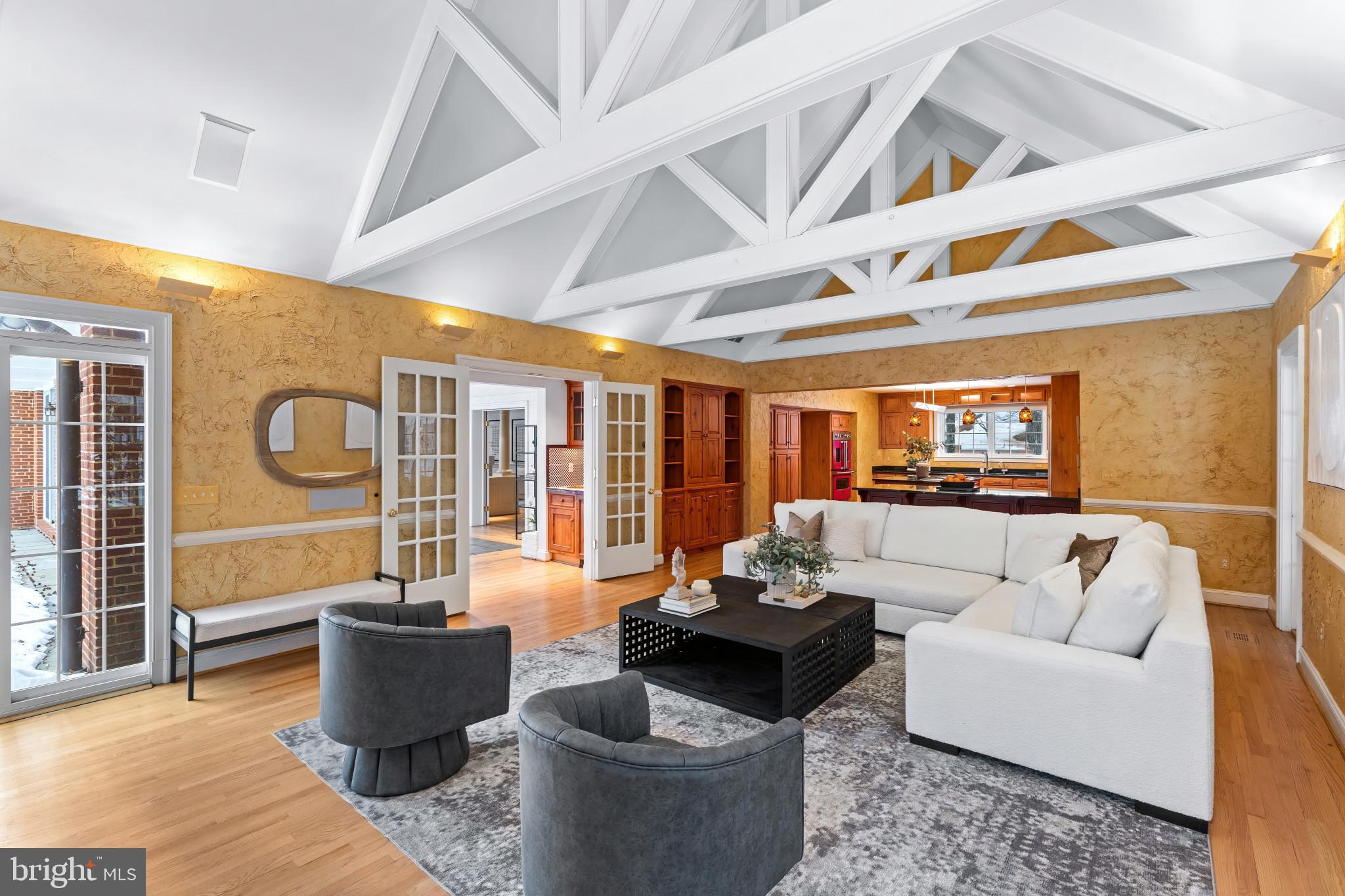 GREENSPRING VALLEY - Residential