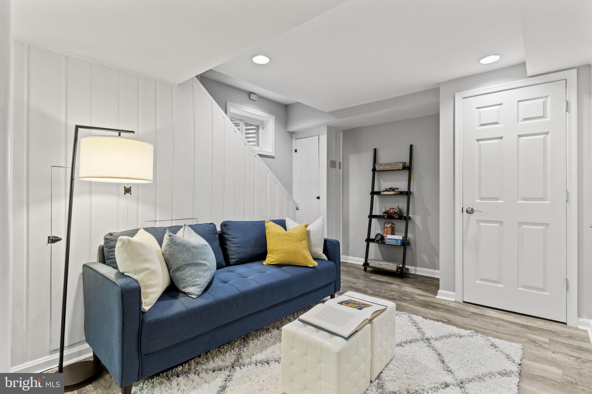 ROSEDALE PARK - Residential