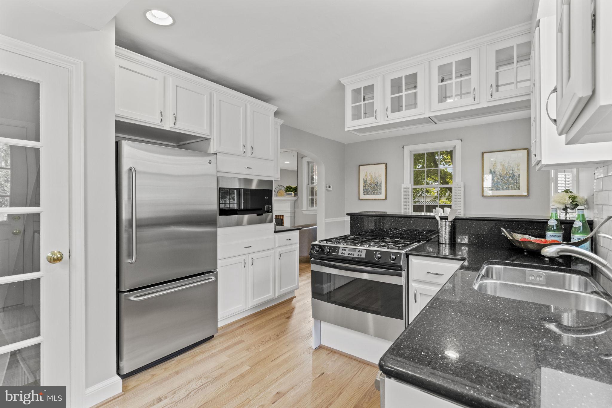 ROSEDALE PARK - Residential