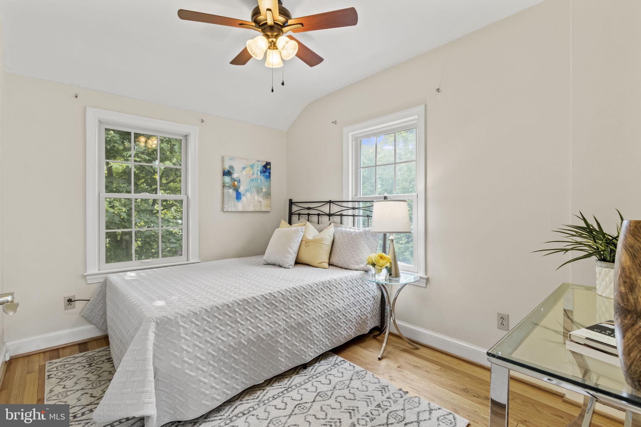 ROSEDALE PARK - Residential