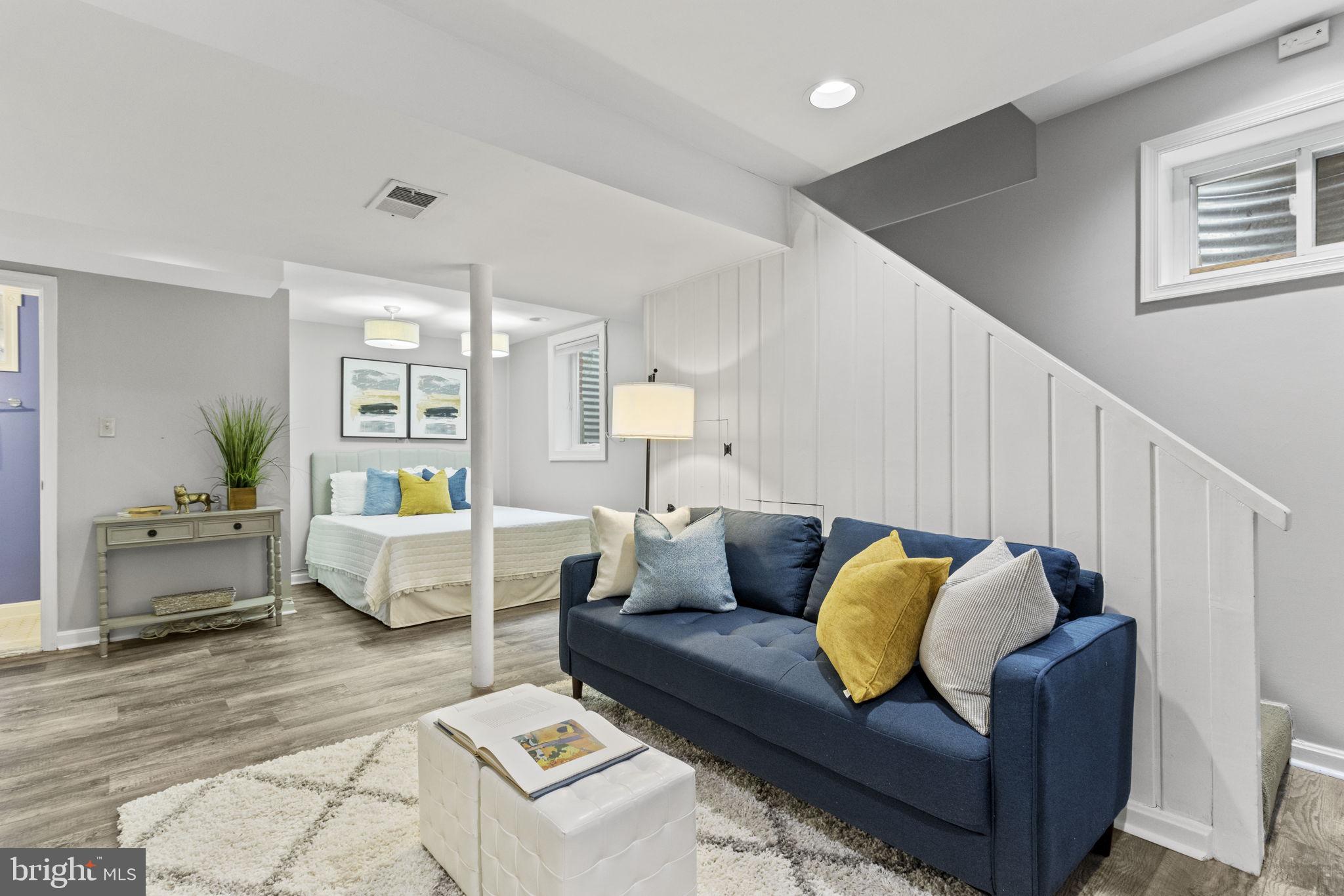 ROSEDALE PARK - Residential