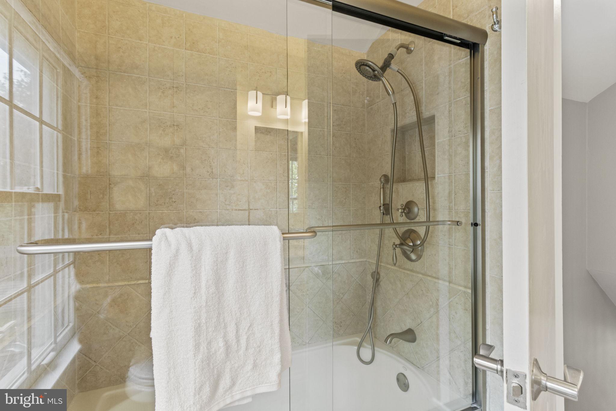 ROSEDALE PARK - Residential