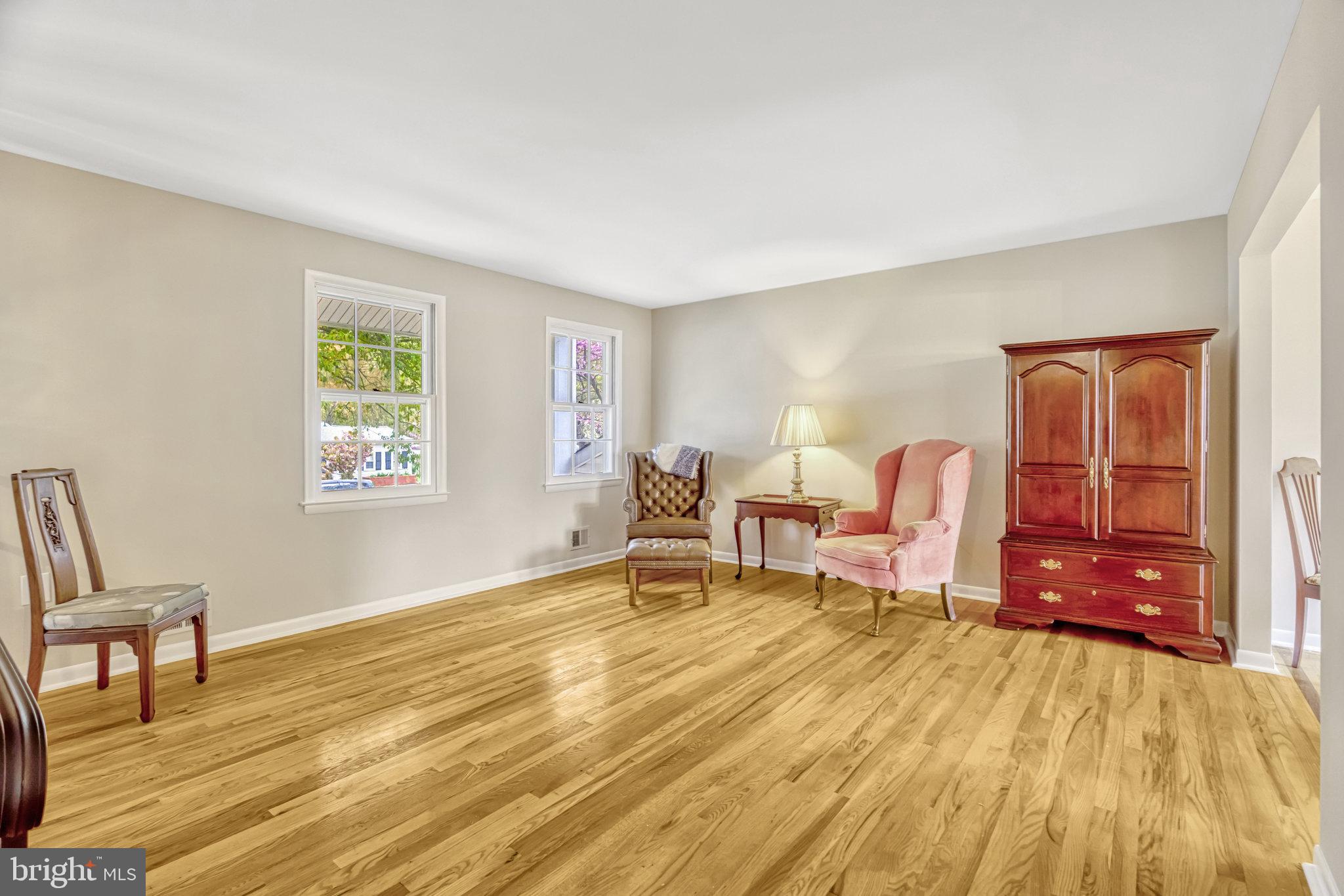 CHALET WOODS - Residential