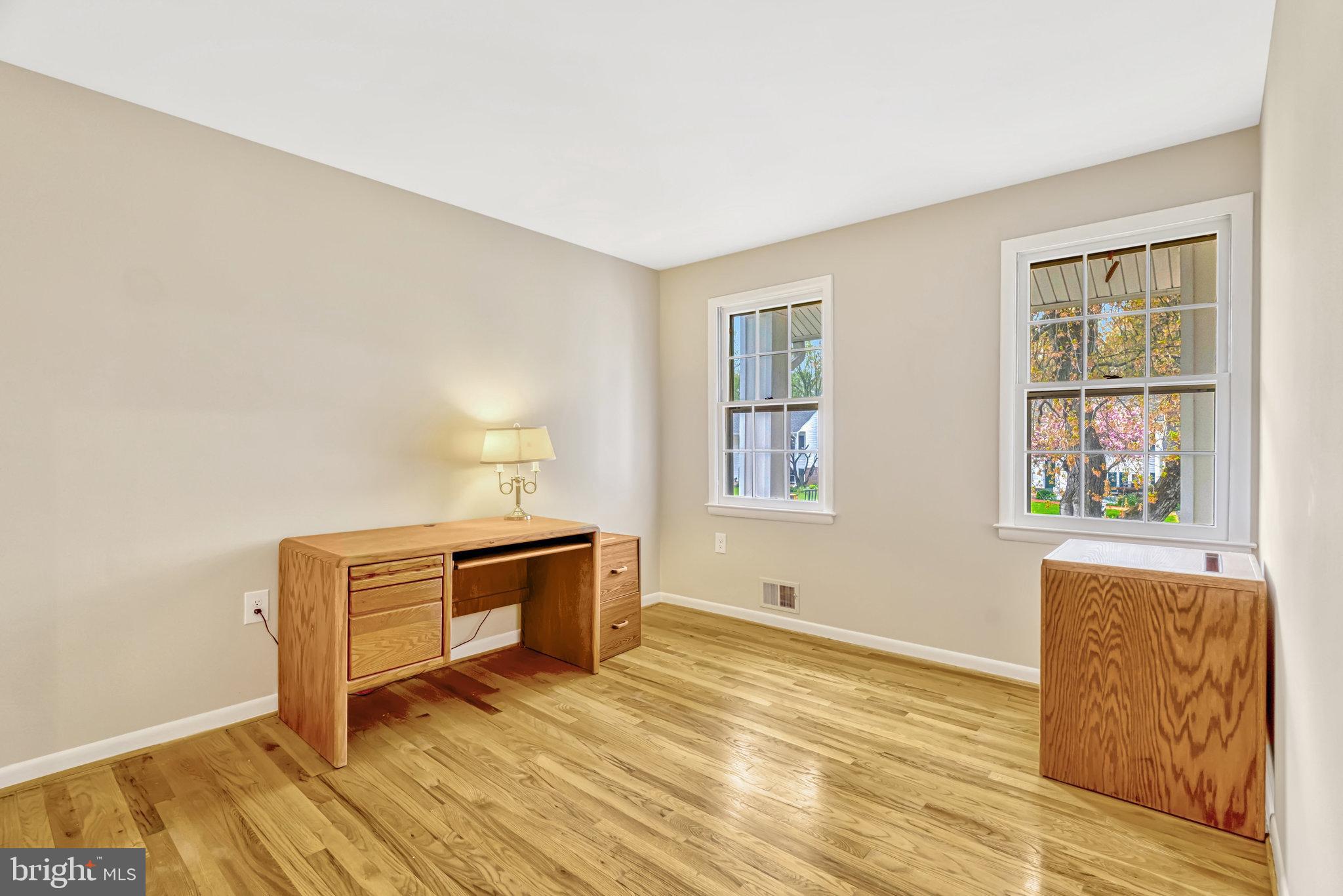 CHALET WOODS - Residential