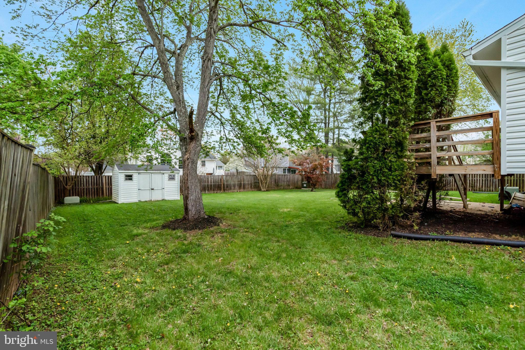 CHALET WOODS - Residential