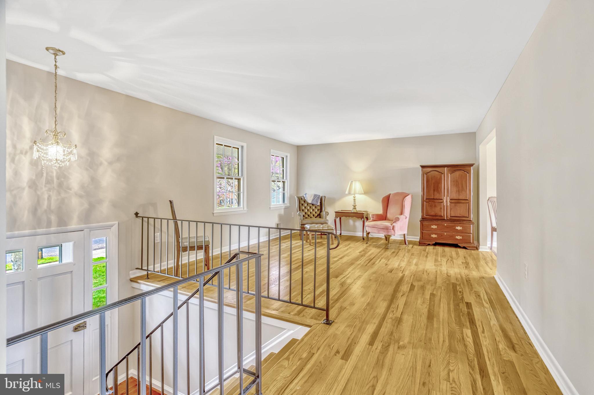 CHALET WOODS - Residential