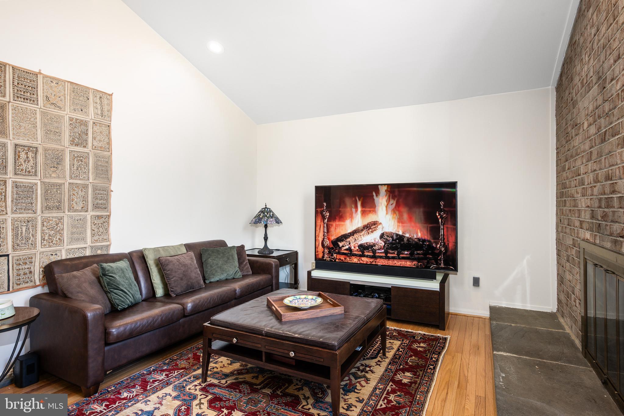 BEDFORDSHIRE - Residential