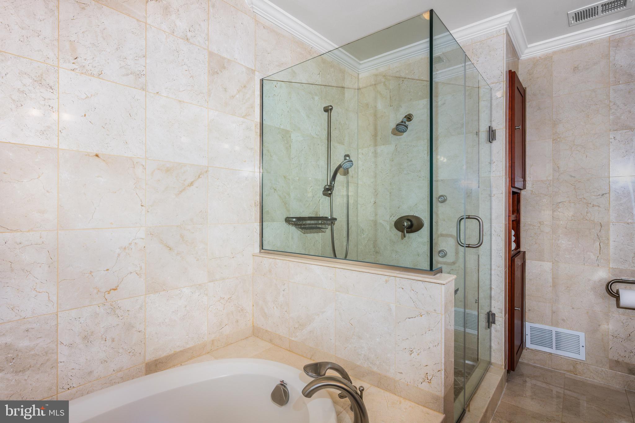 BEDFORDSHIRE - Residential