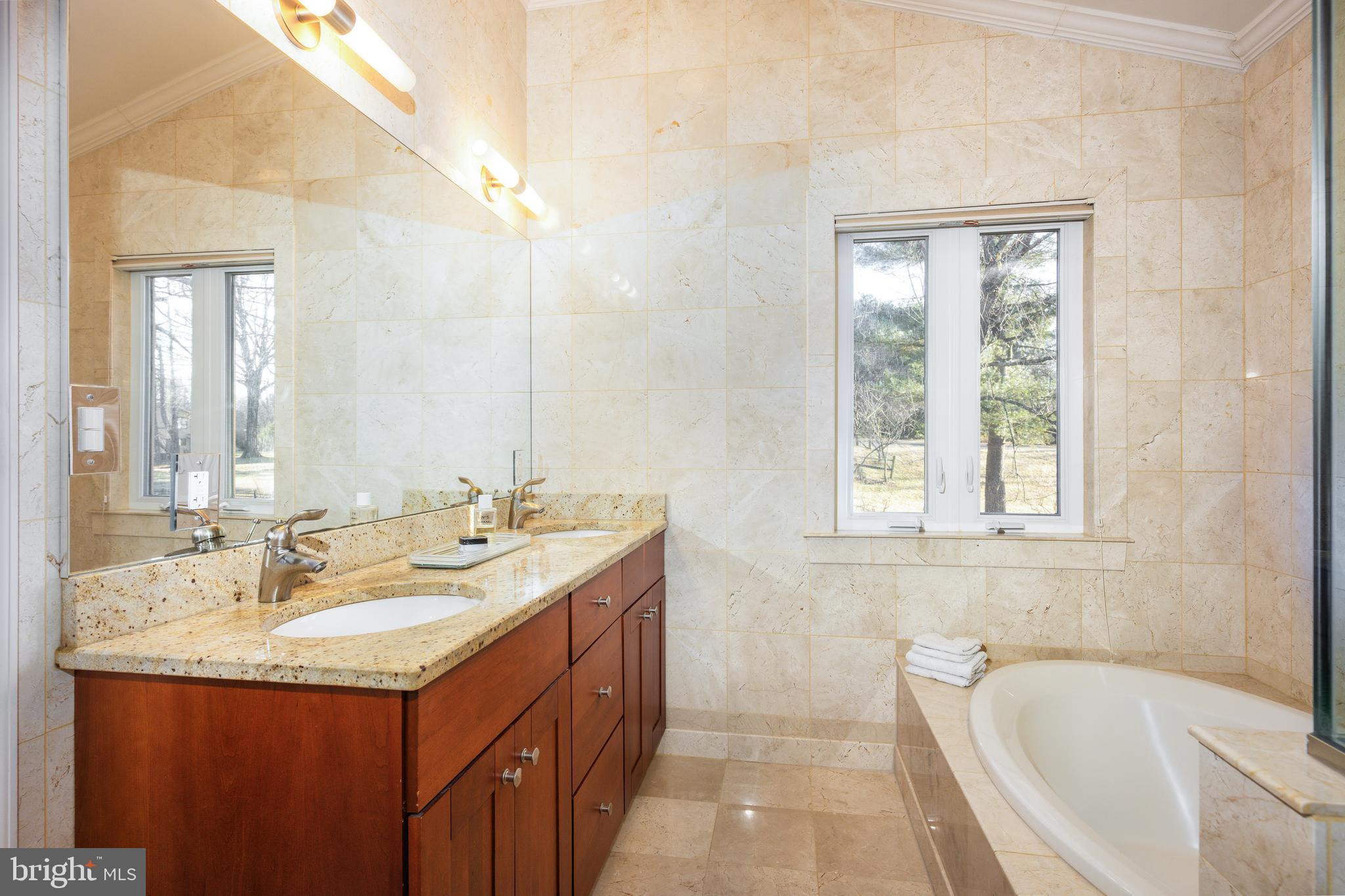 BEDFORDSHIRE - Residential