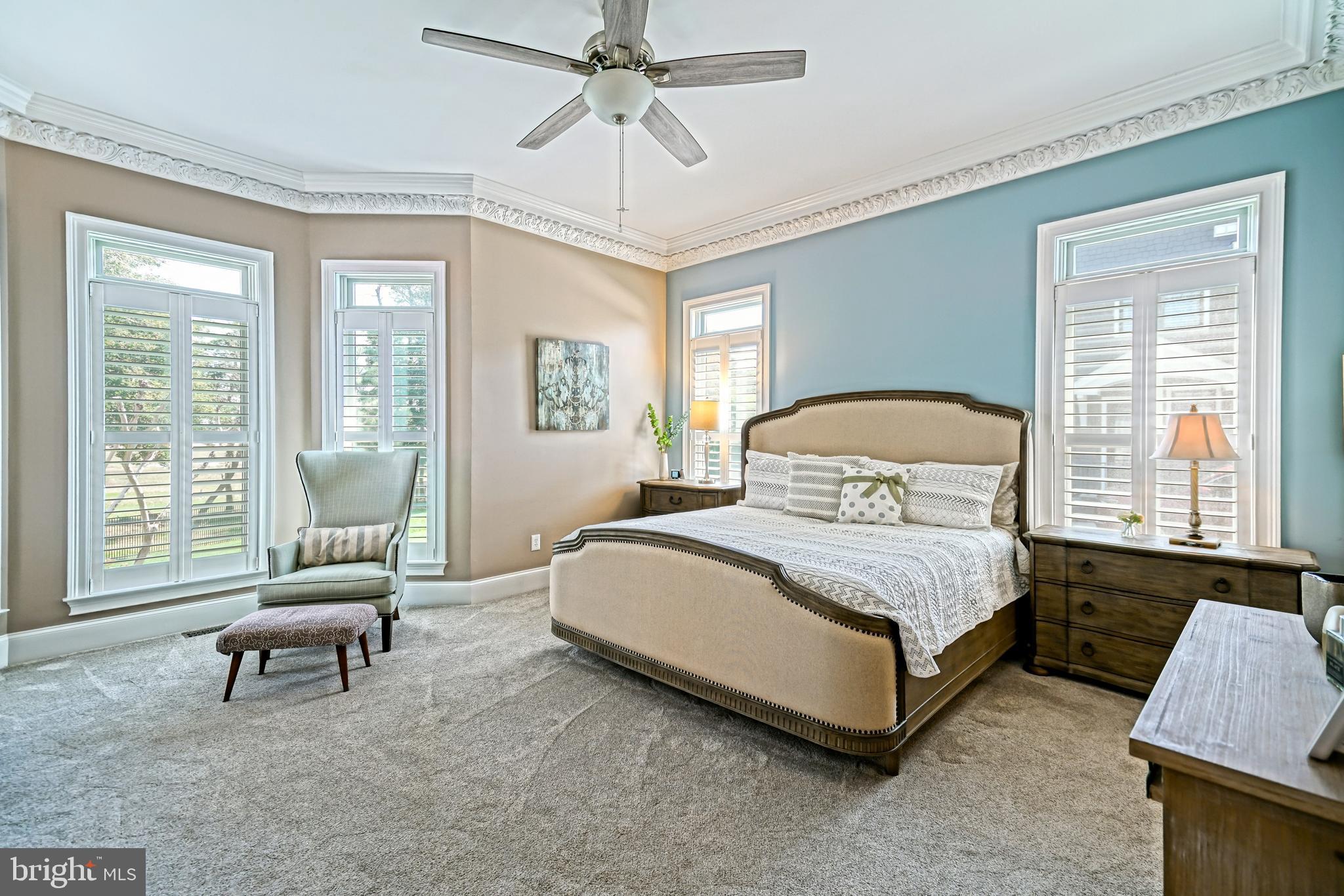 WOLFE POINTE - Residential