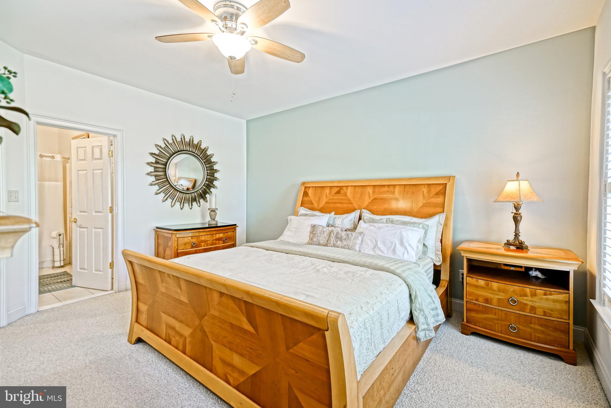 WOLFE POINTE - Residential