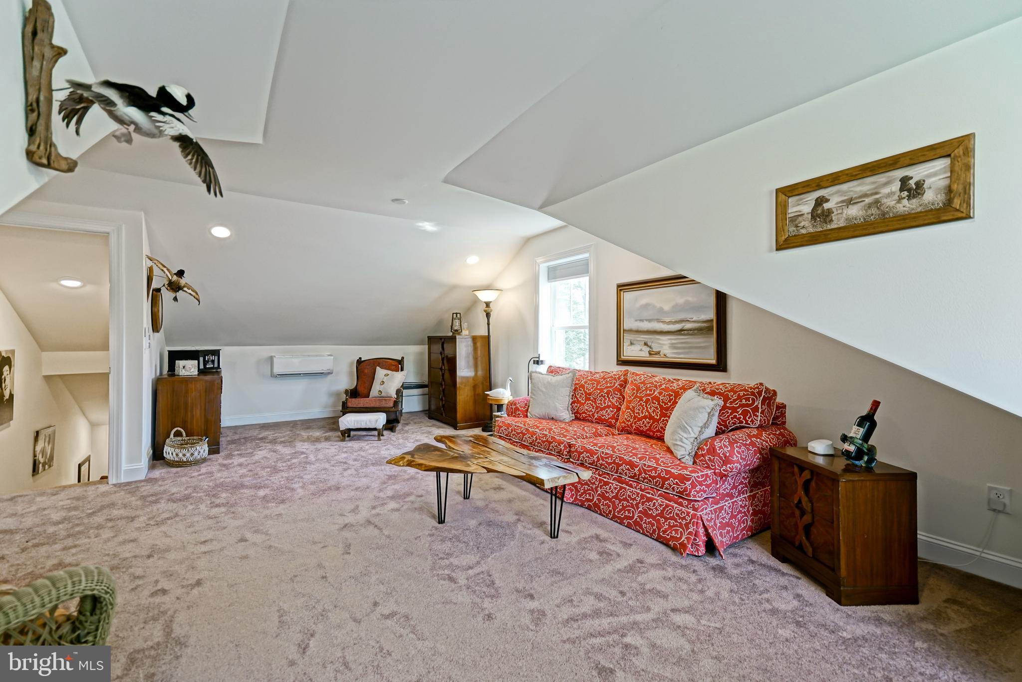 WOLFE POINTE - Residential