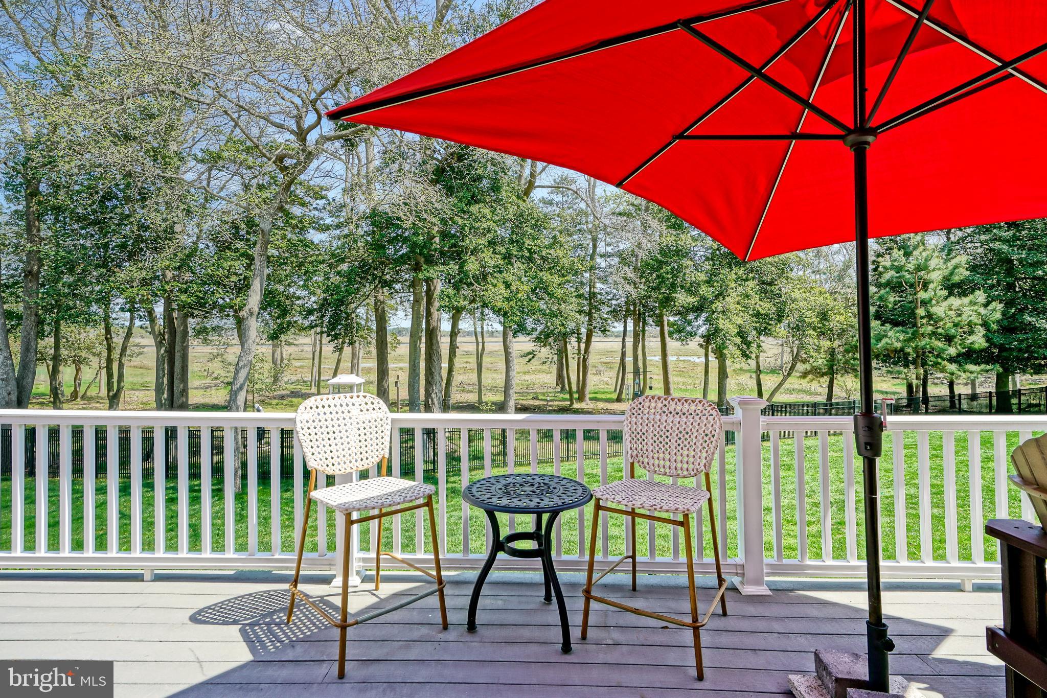 WOLFE POINTE - Residential