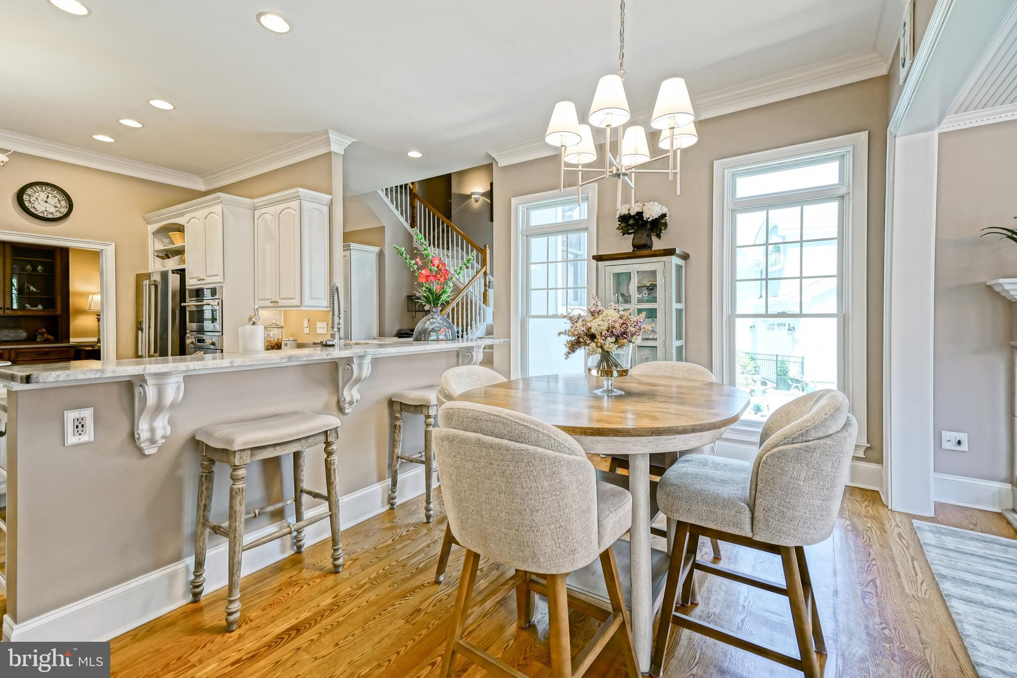 WOLFE POINTE - Residential