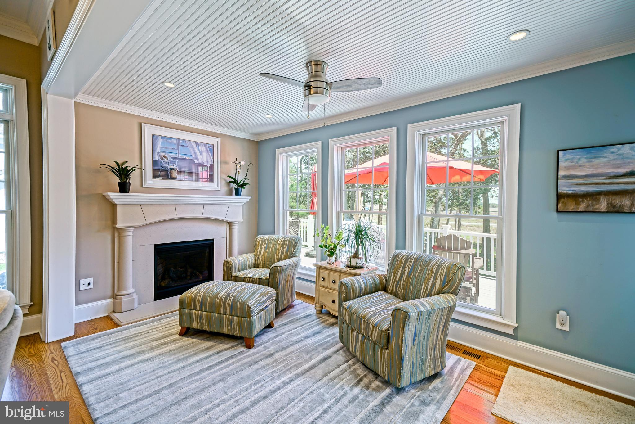 WOLFE POINTE - Residential