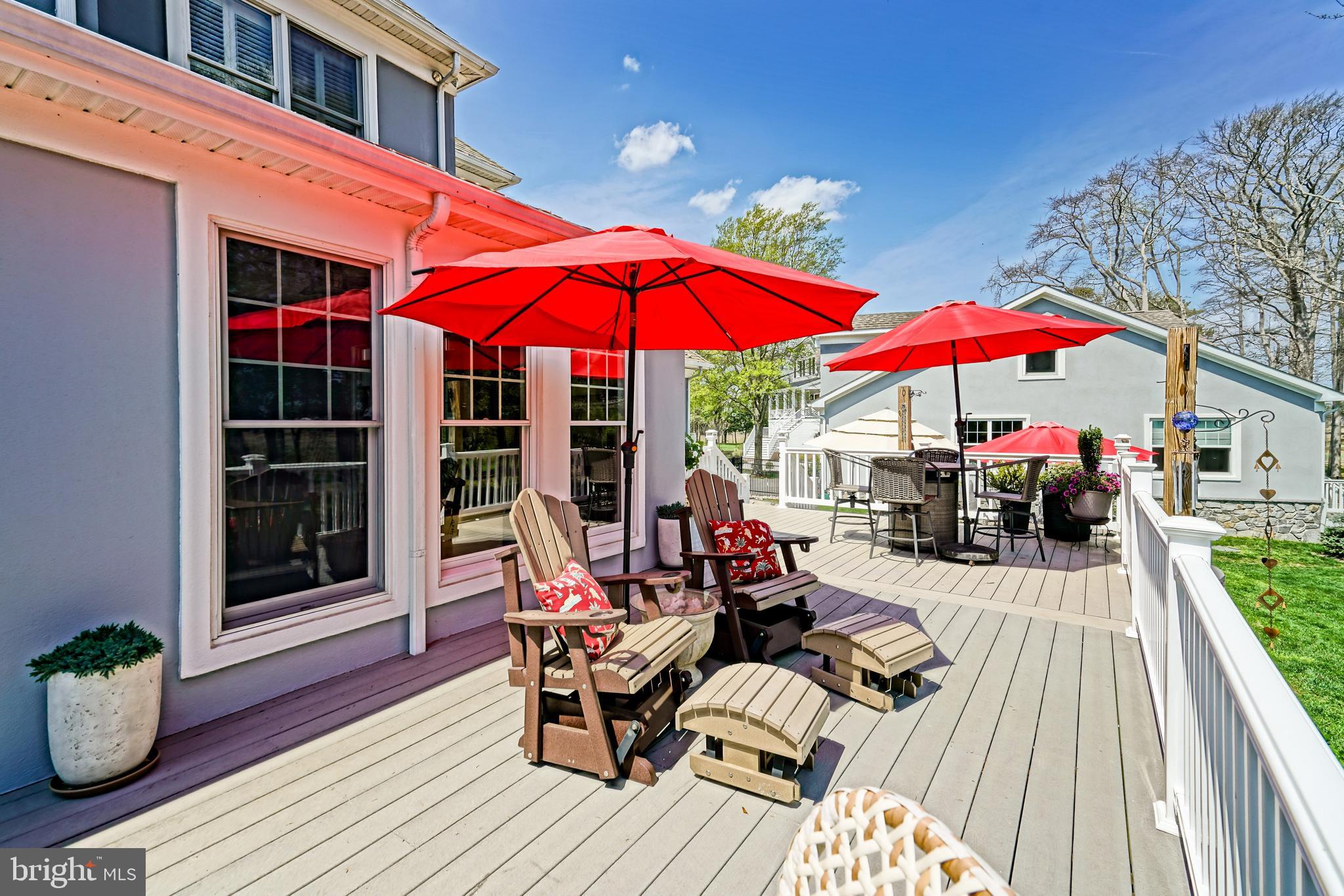 WOLFE POINTE - Residential