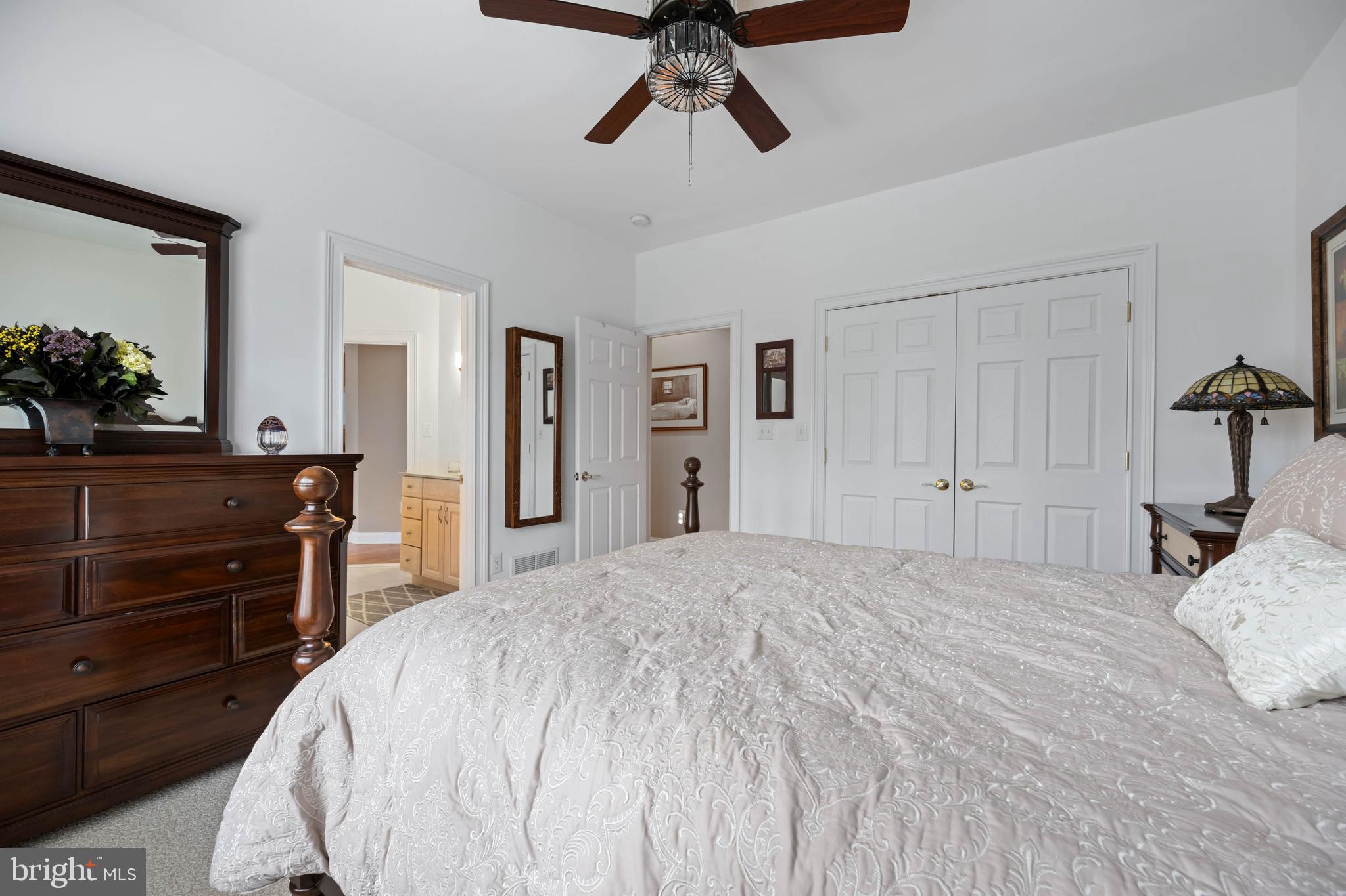 WOLFE POINTE - Residential