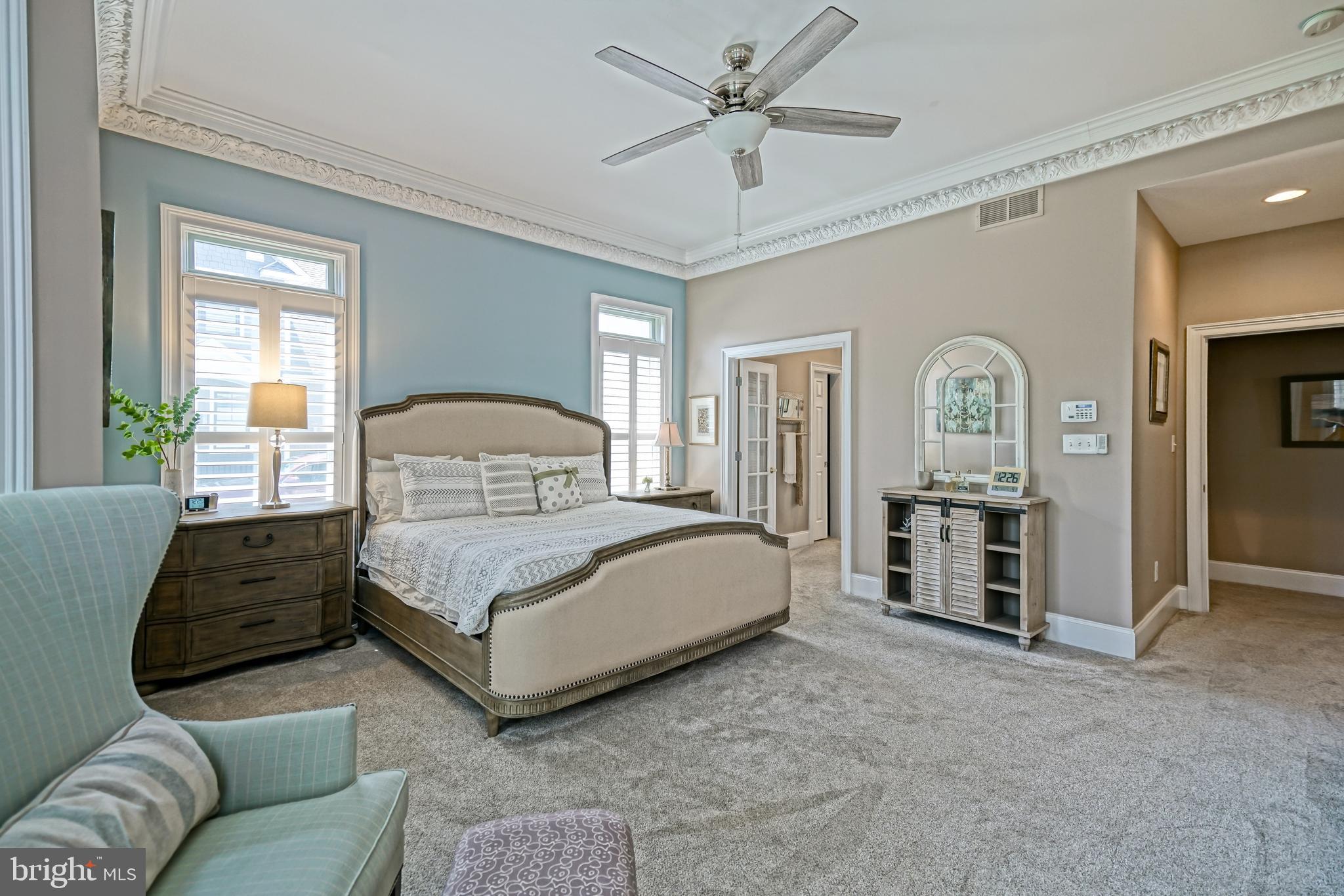 WOLFE POINTE - Residential