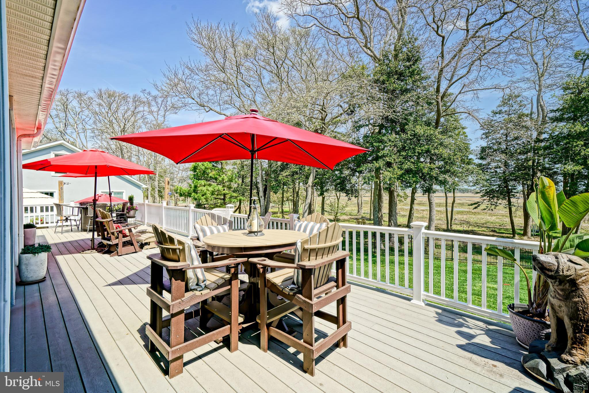 WOLFE POINTE - Residential