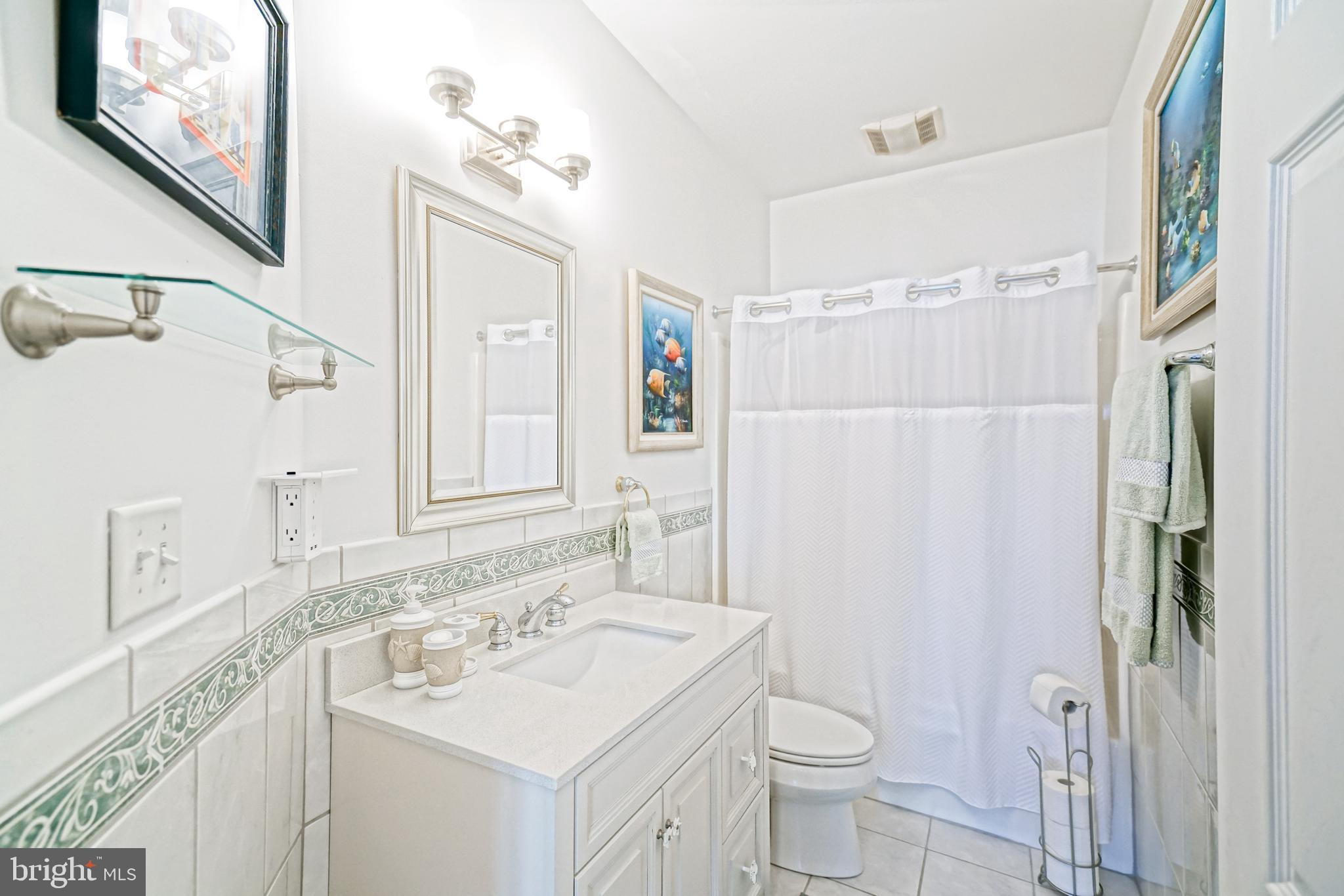 WOLFE POINTE - Residential