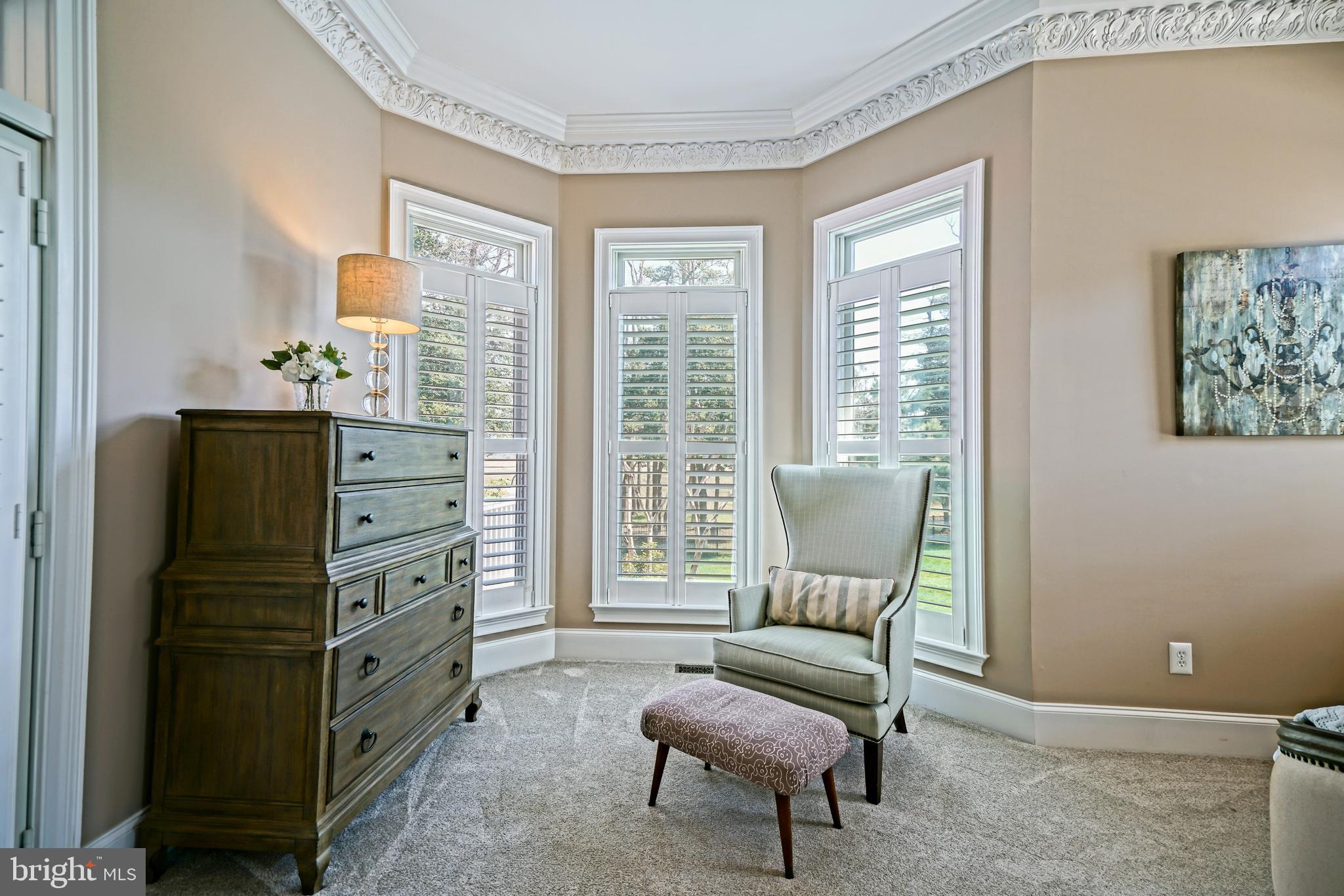 WOLFE POINTE - Residential