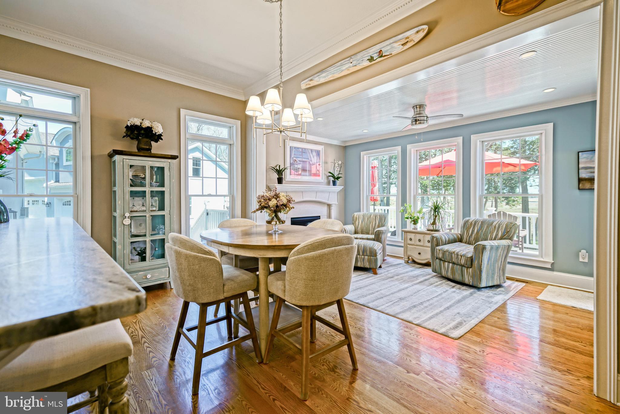 WOLFE POINTE - Residential