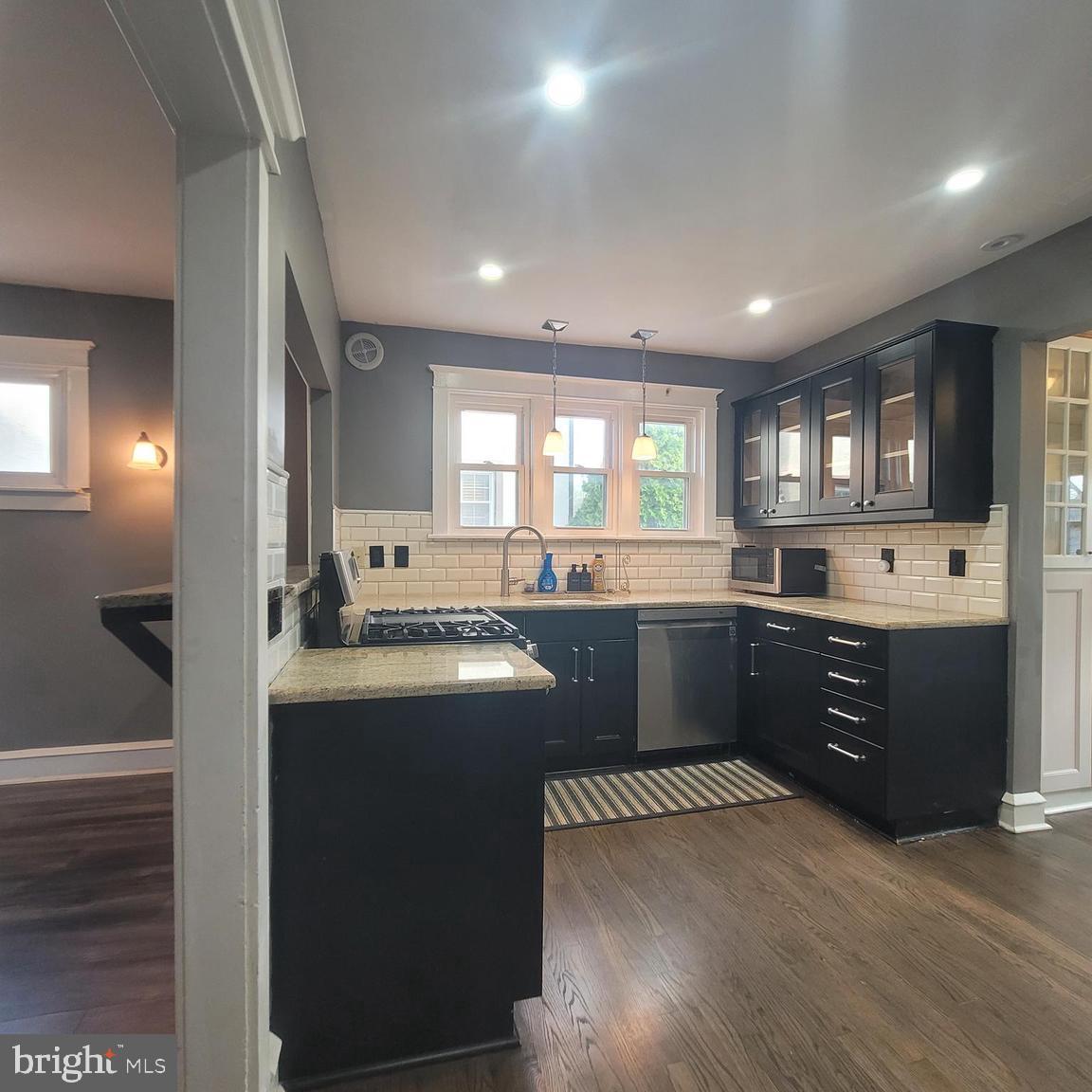 ARONIMINK - Residential Lease