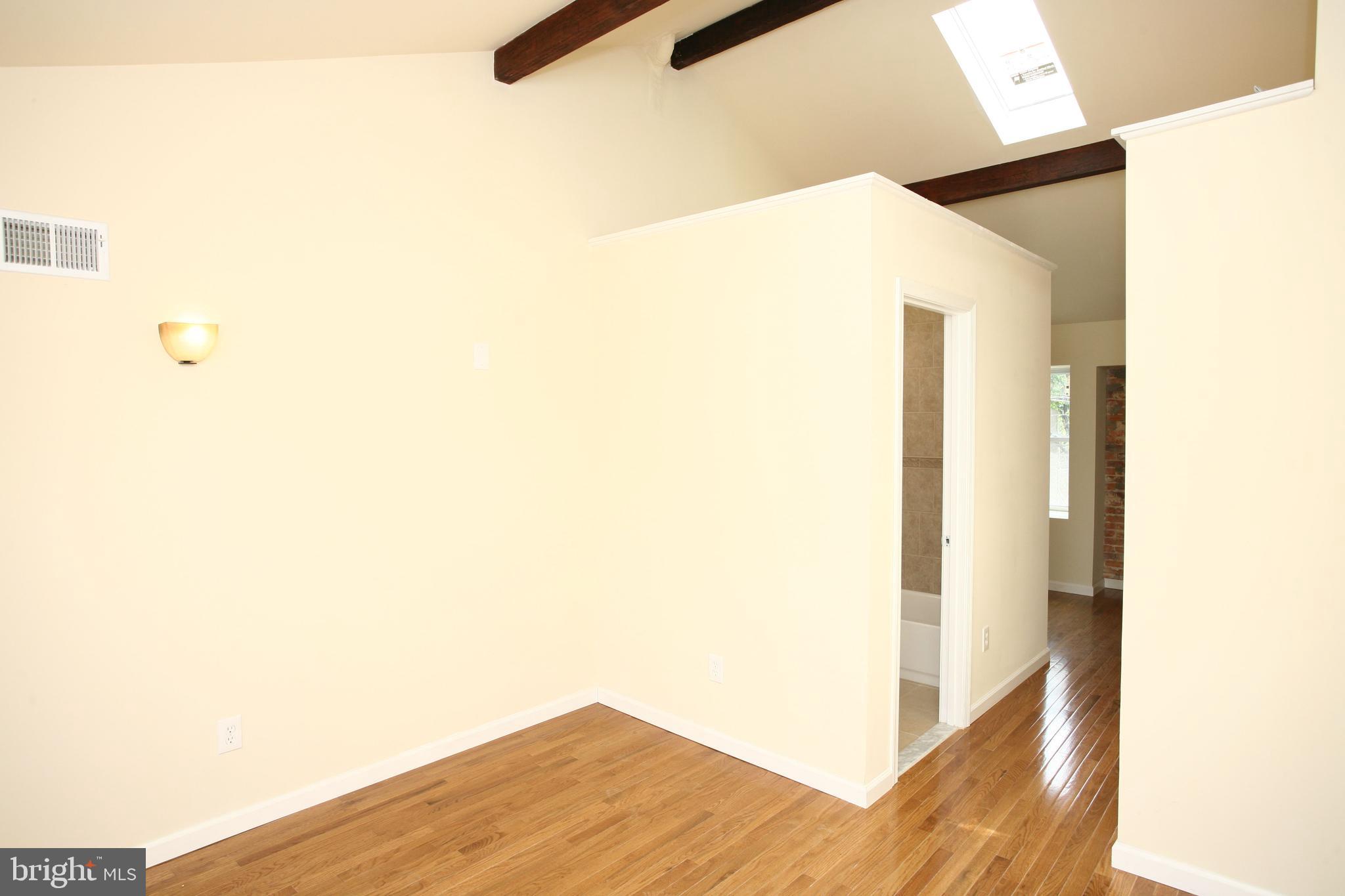 MOUNT CLARE - Residential Lease