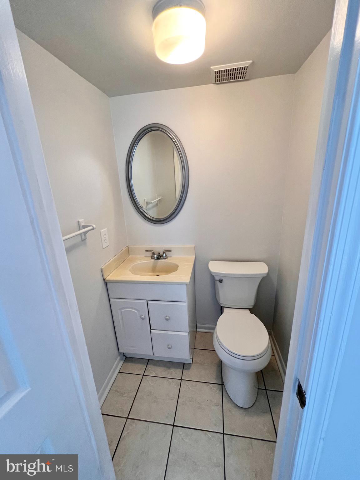 WEDGEWOOD FOREST - Residential Lease