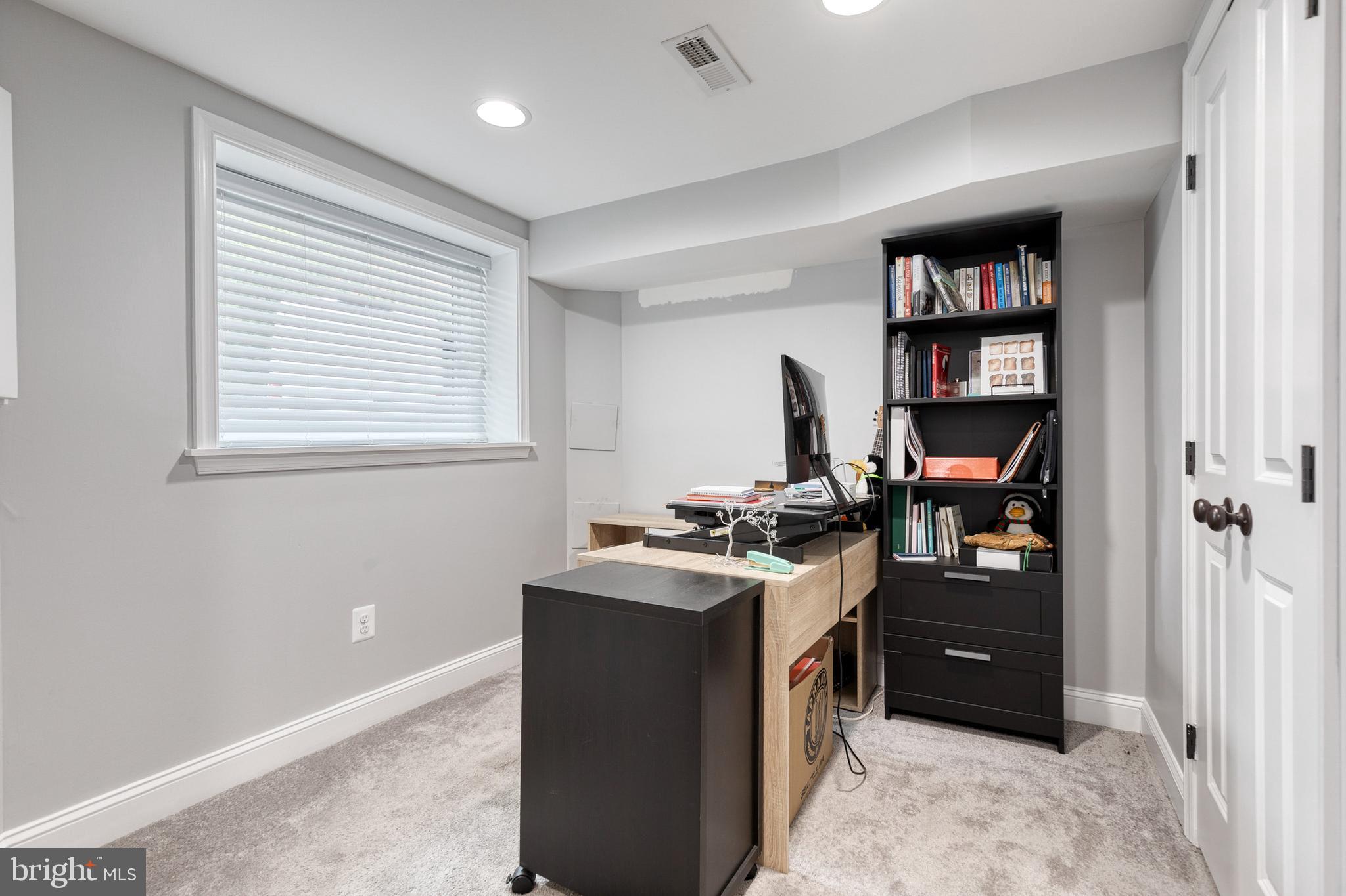 HIGHLANDTOWN - Residential