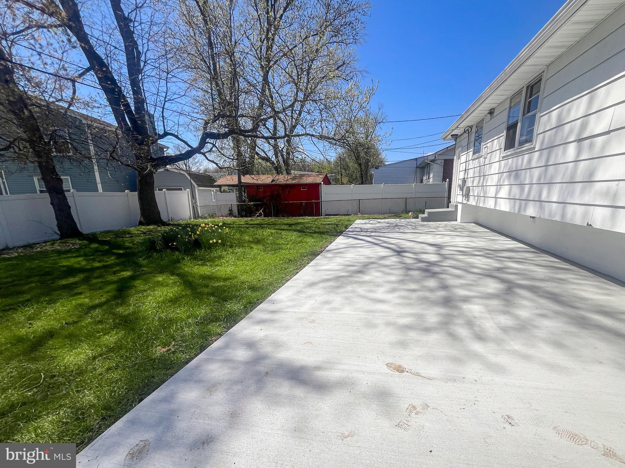 EASTBURN ACRES - Residential