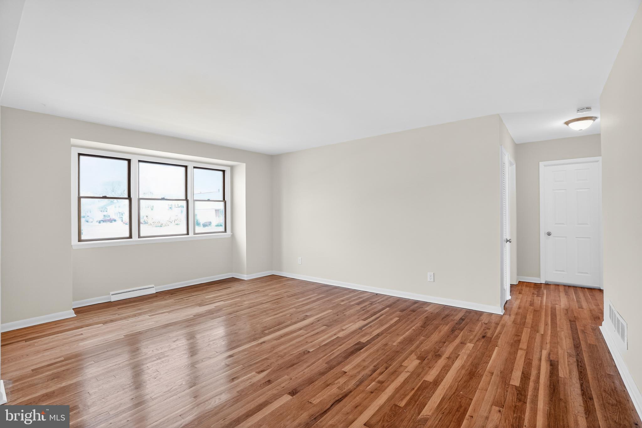 EASTBURN ACRES - Residential