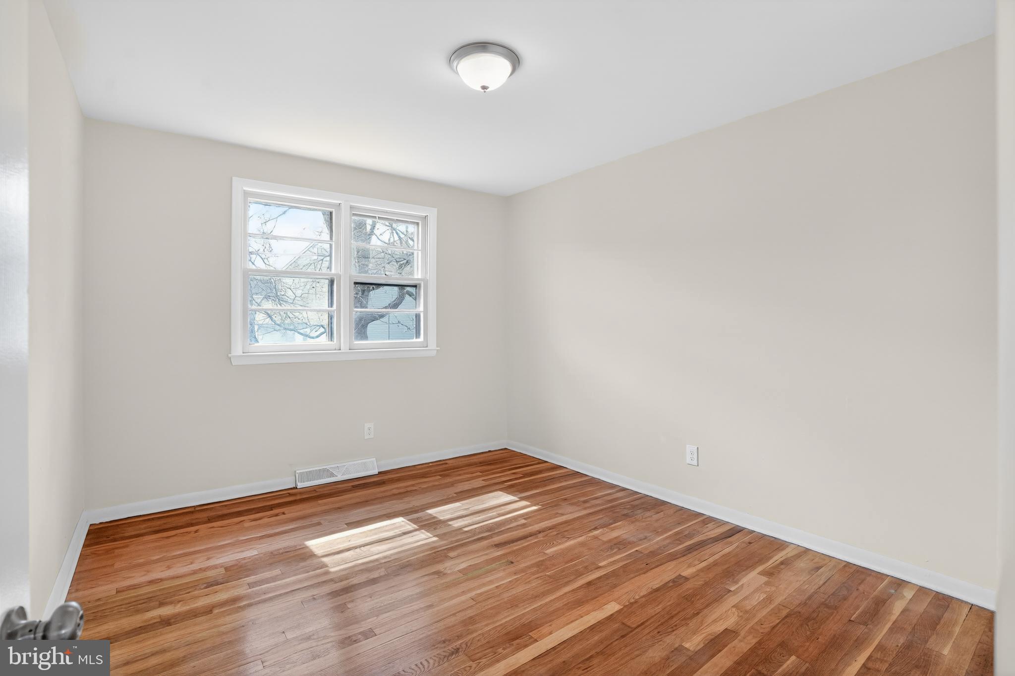 EASTBURN ACRES - Residential