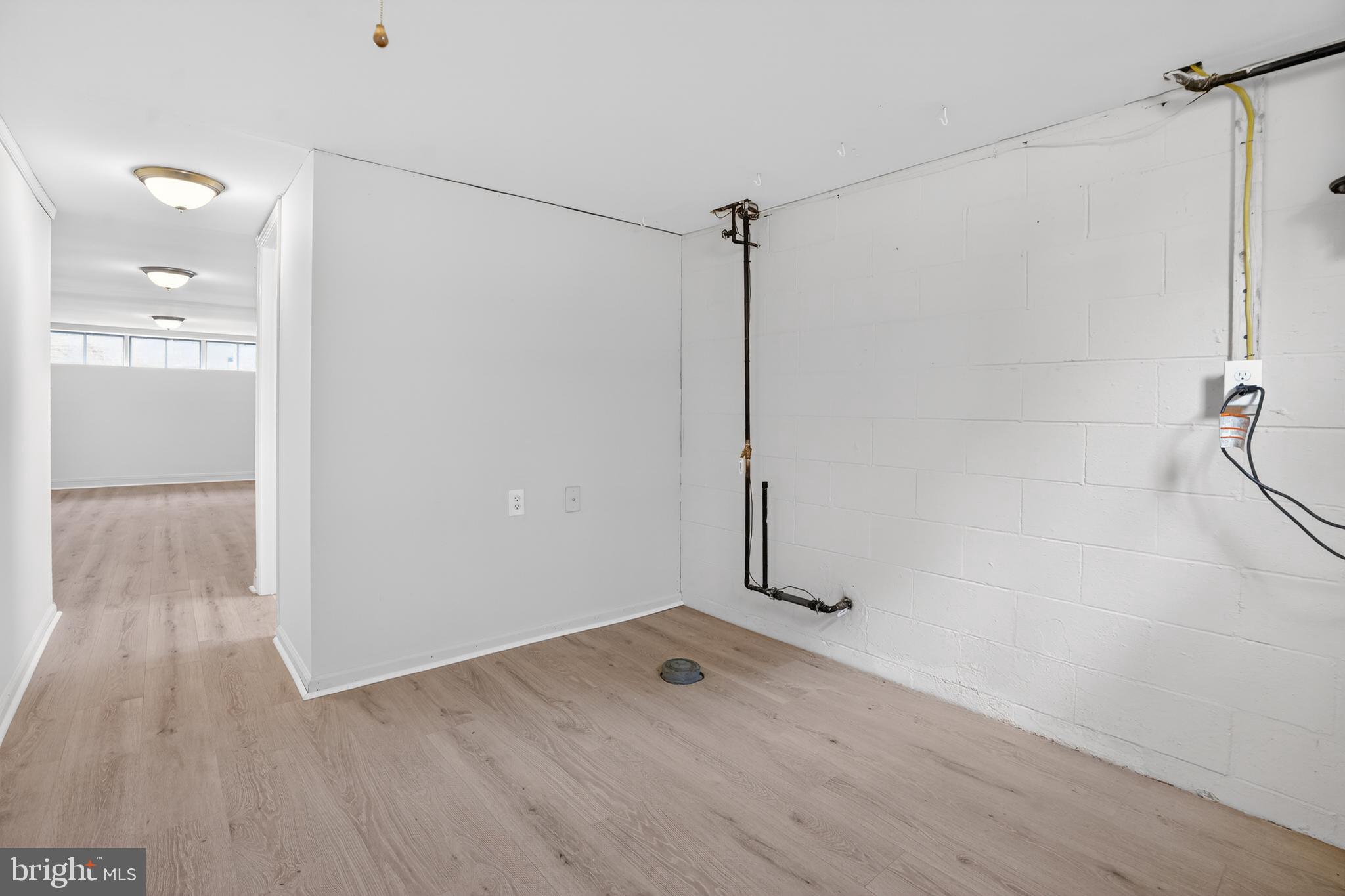 EASTBURN ACRES - Residential