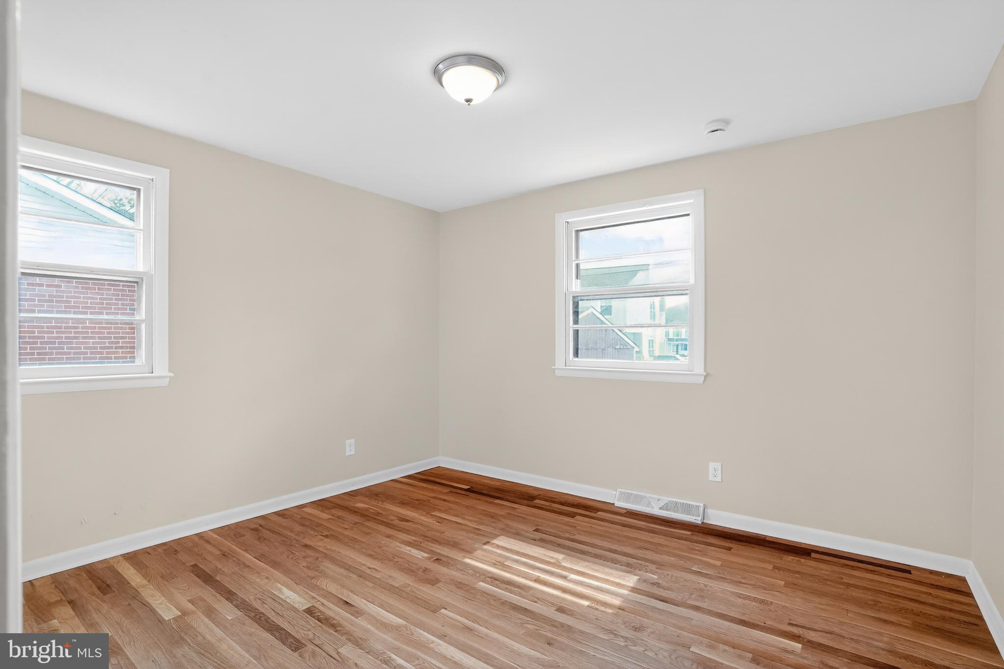 EASTBURN ACRES - Residential