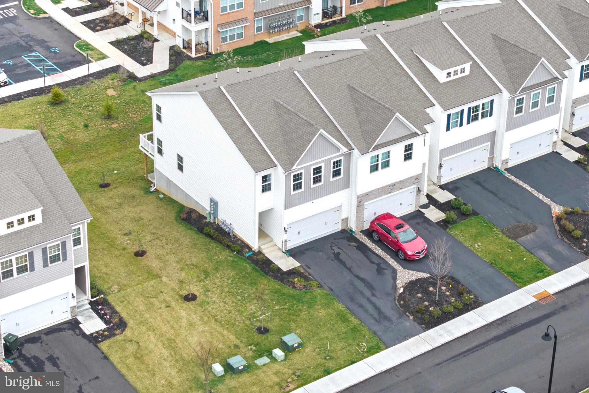 34 MARION AVENUE
