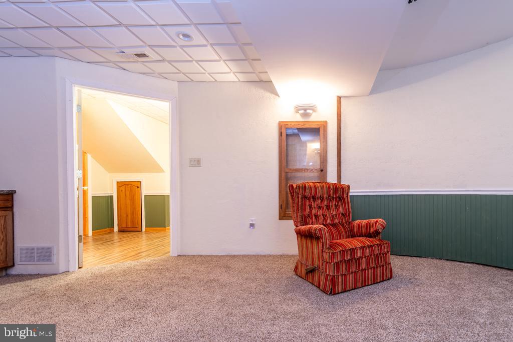 NONE UNRESTRICTED - Residential