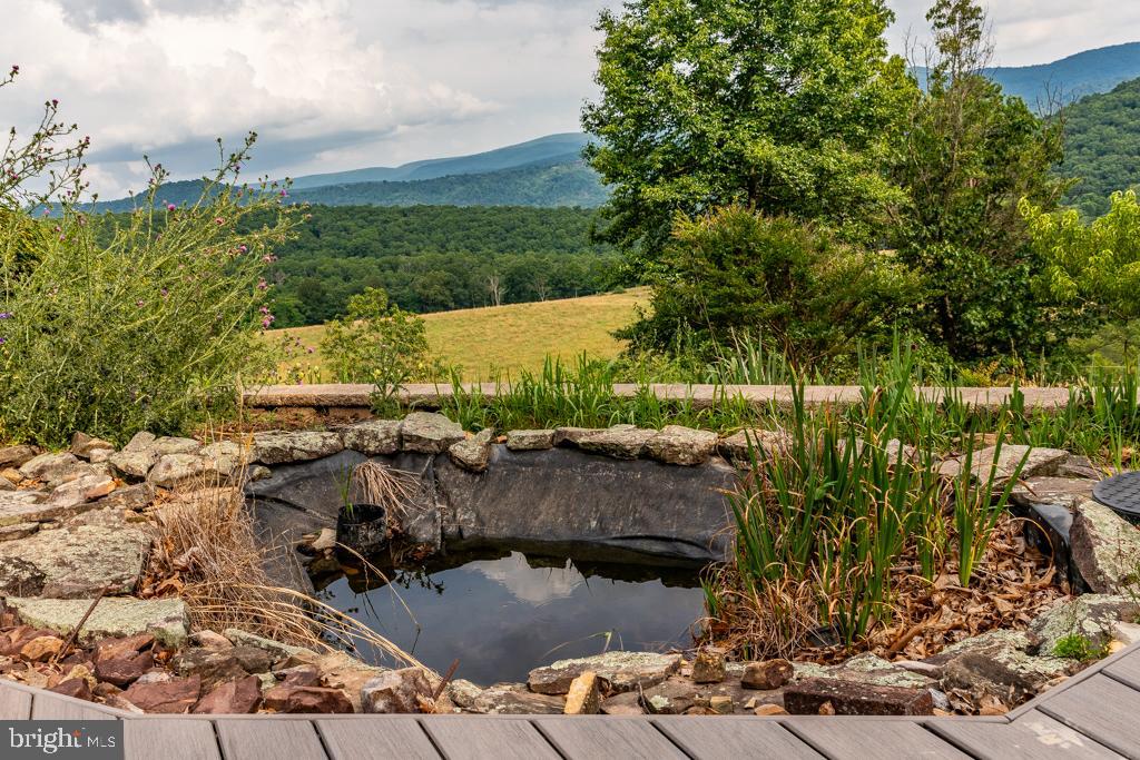 NONE UNRESTRICTED - Residential